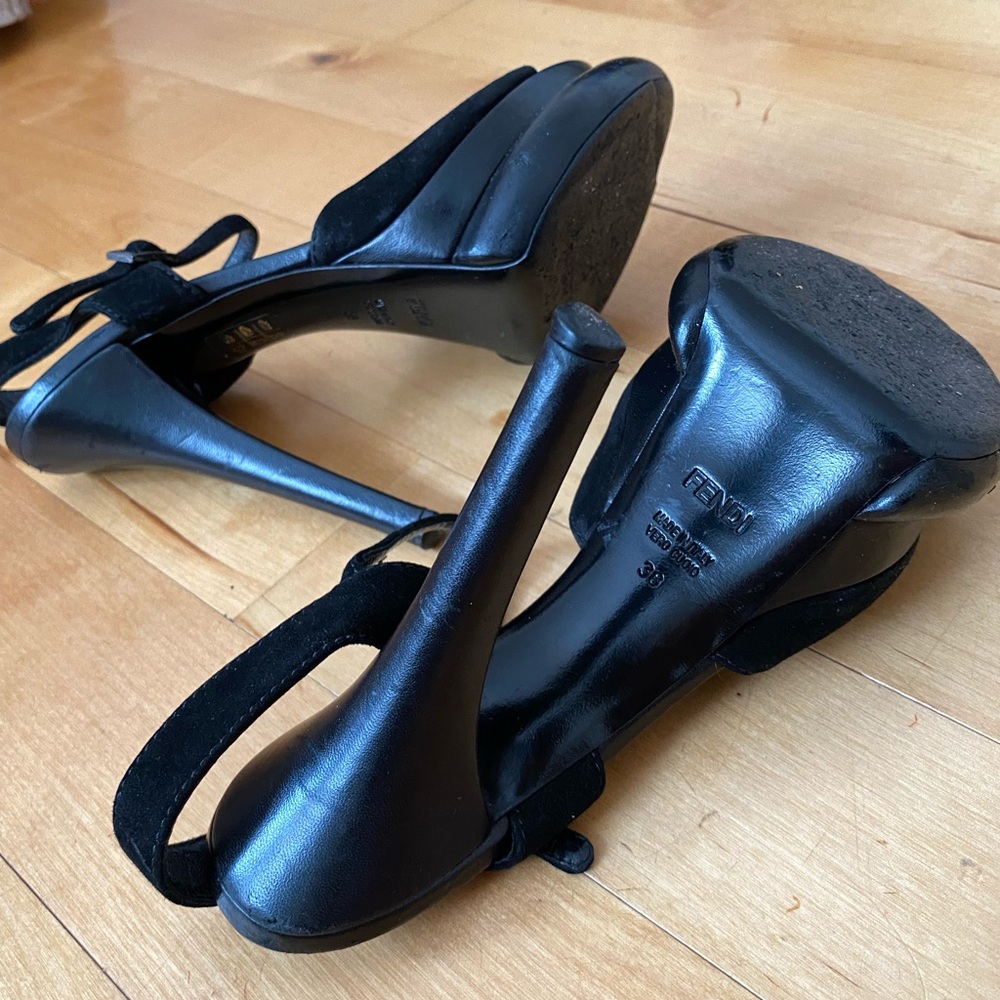 Fendi Bubble Platform Sandal - image 7